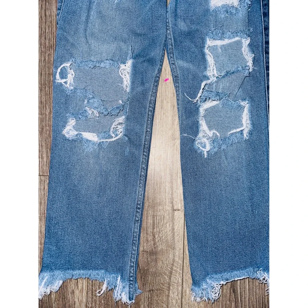 WB6‎ Hollister High-Rise Slim Straight Vintage Stretch Distressed Jeans Size 3